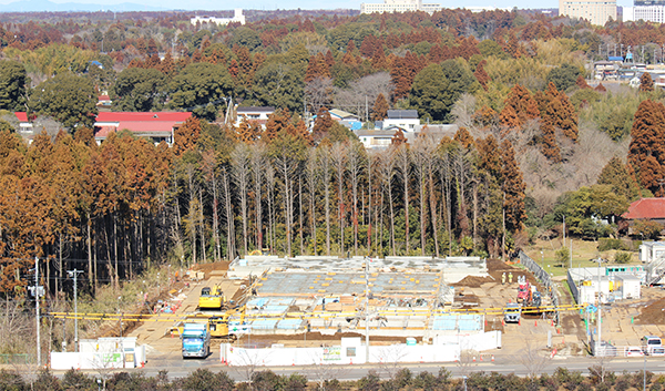 基礎工事の足場が撤去された現場